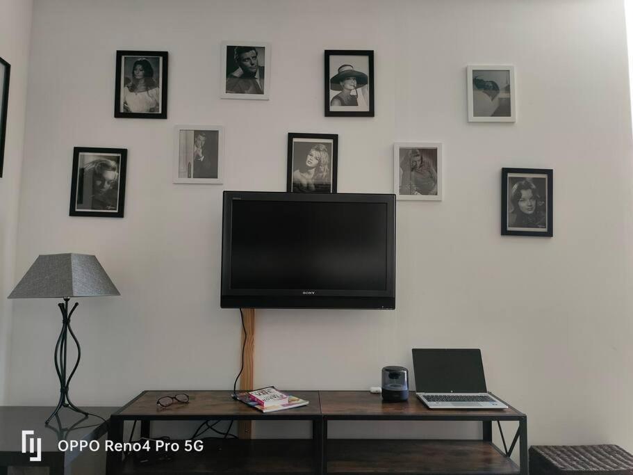 Grand T2 Esprit Loft Coeur De Ville Sète Kültér fotó